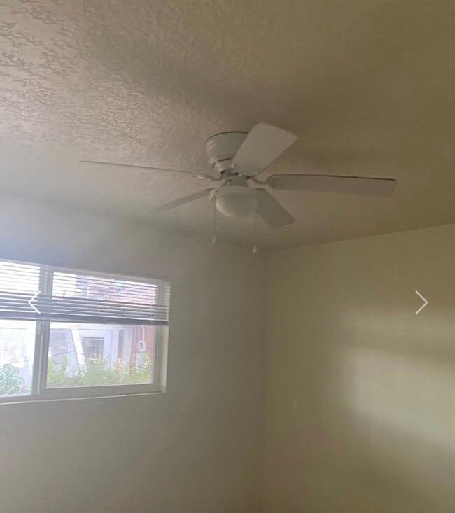 Photo - 2BR/1BA Unit with Garage in Popular NE heights Location