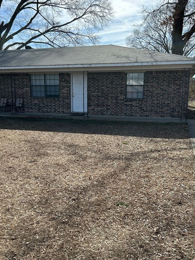 Building Photo - 92 N Josephine Unit 1