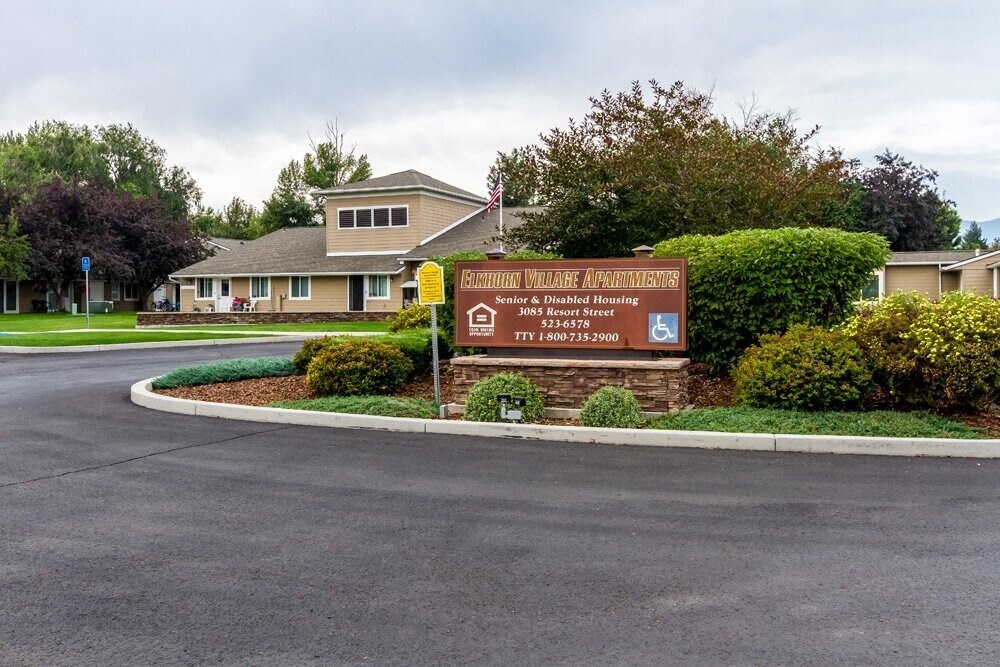 Photo - 3085 Resort St