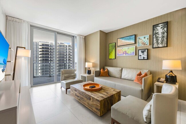 Photo - 4111 S Ocean Dr Unidad FL33-ID1093304P