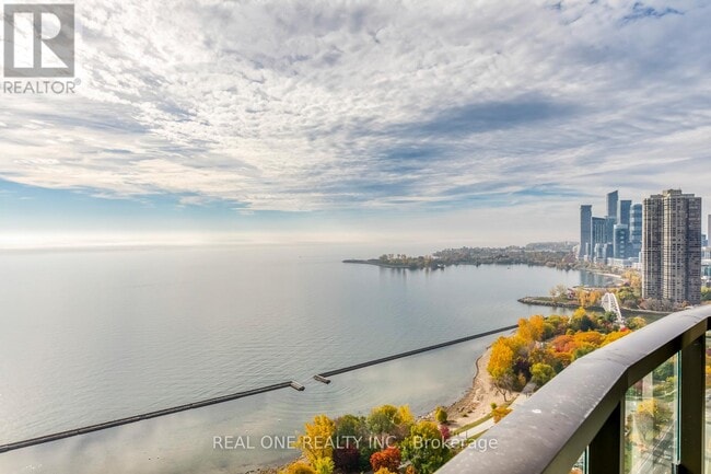 Photo - 1926 Lake Shore Blvd W Unit 1809