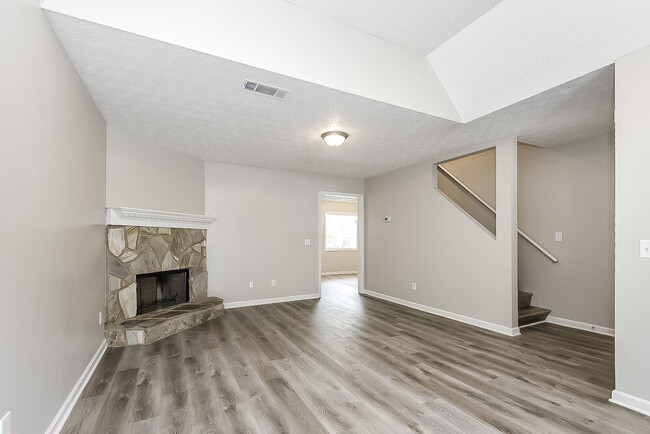 Photo - 824 Overlook Trail