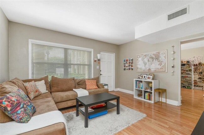 Photo - 225 E New Hampshire St Unit 7