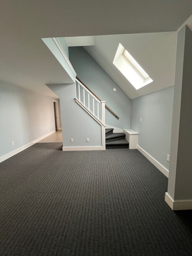 Photo - 17 Pleasant St Unit 4