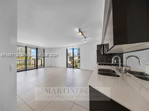 Photo - 31 SE 6th St Unit 1402