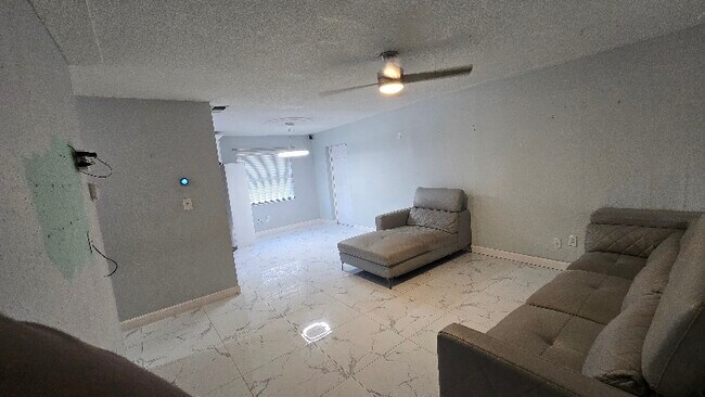 Photo - 1809 Garwood Dr