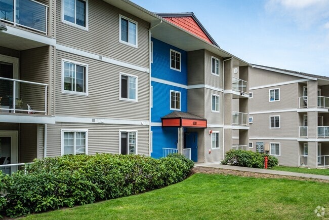 Building Photo - Sky Vue Rental