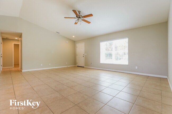 Photo - 7369 Skycrest St