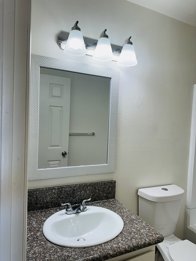 Photo - The Sunset Apartments