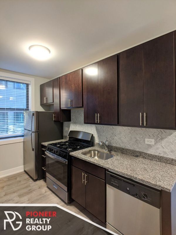 Photo - 701 W Brompton Ave Unit 713-59