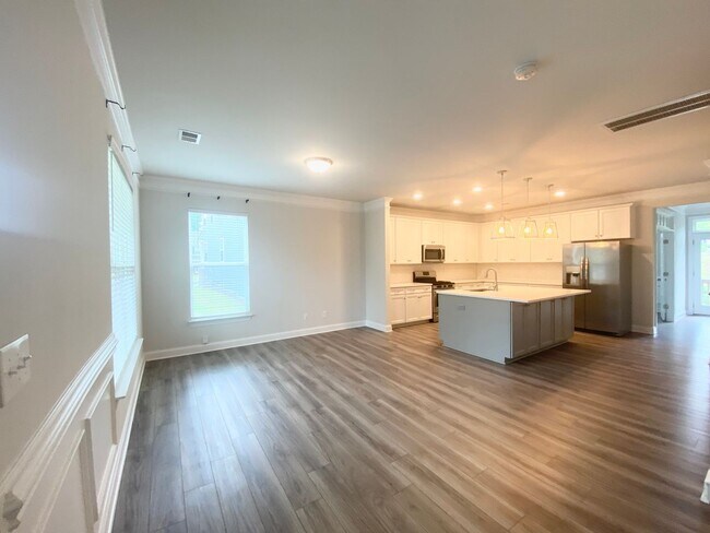 Photo - Incredible Townhome in Belmont!