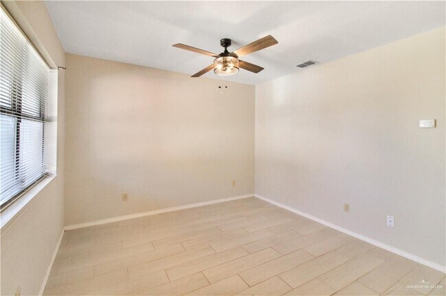 Photo - 1606 N Inspiration Blvd Apartment Unit 8