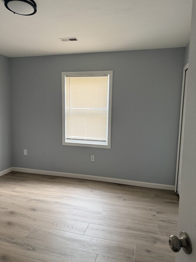 Photo - 23812 Columbus Ave