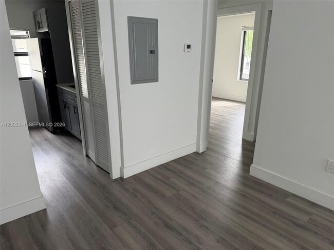 Photo - 628 SW 21st Ave Unit 1