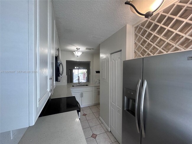 Photo - 8260 NW 10th St