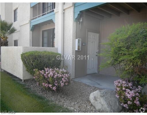 Building Photo - 5138 S Jones Blvd Unit 103 Rental