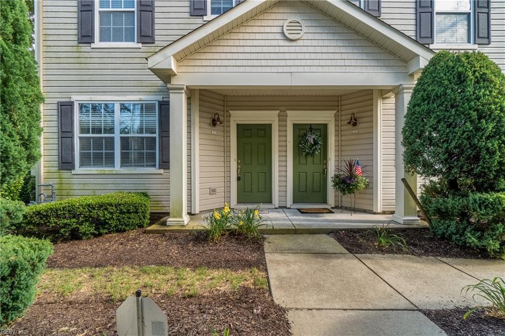 Photo - 1483 Titchfield Dr.