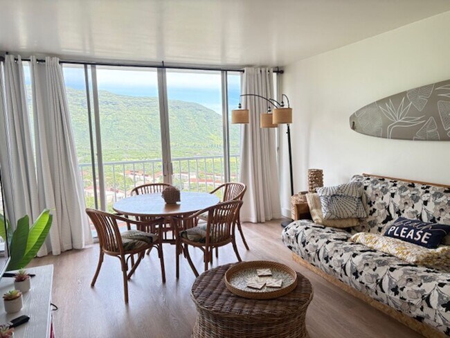 Photo - One Bedroom Makaha Valley Towers Unit 1206