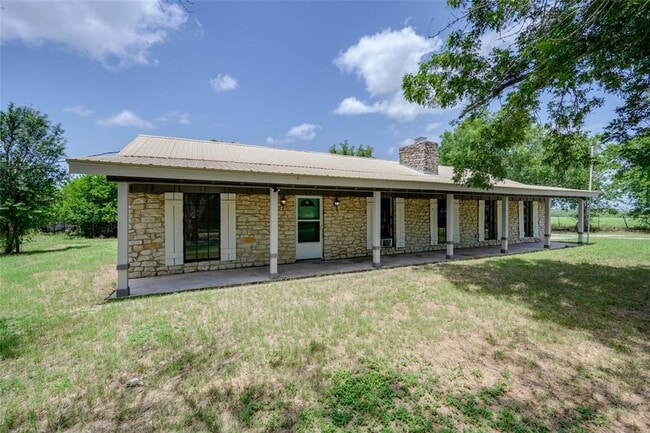 Building Photo - 18641 Camino Real Rental