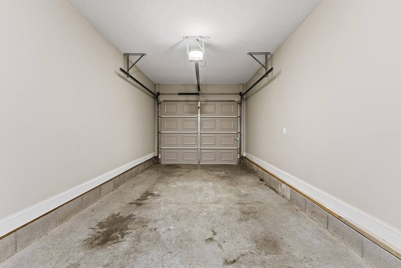 Photo - 267 Walnut Creek Ct