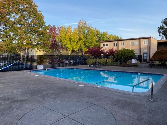 Photo - Southgate Apartments