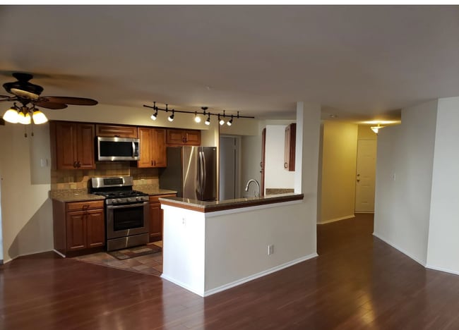 Photo - 3252 Cypress Ct Unit 3252