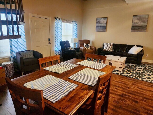 Photo - 4507 Furling Ln Unit 307