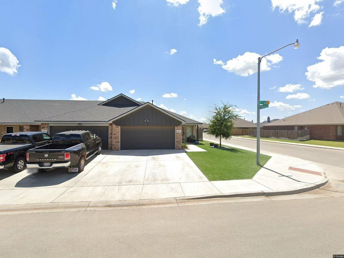 Photo - Welcome to Primrose - 3 Bed/ 2 Bath