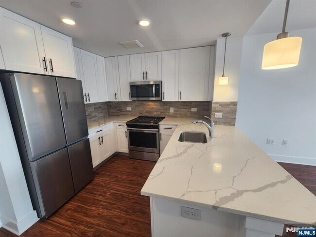 Photo - 77 Ridge Unit 108