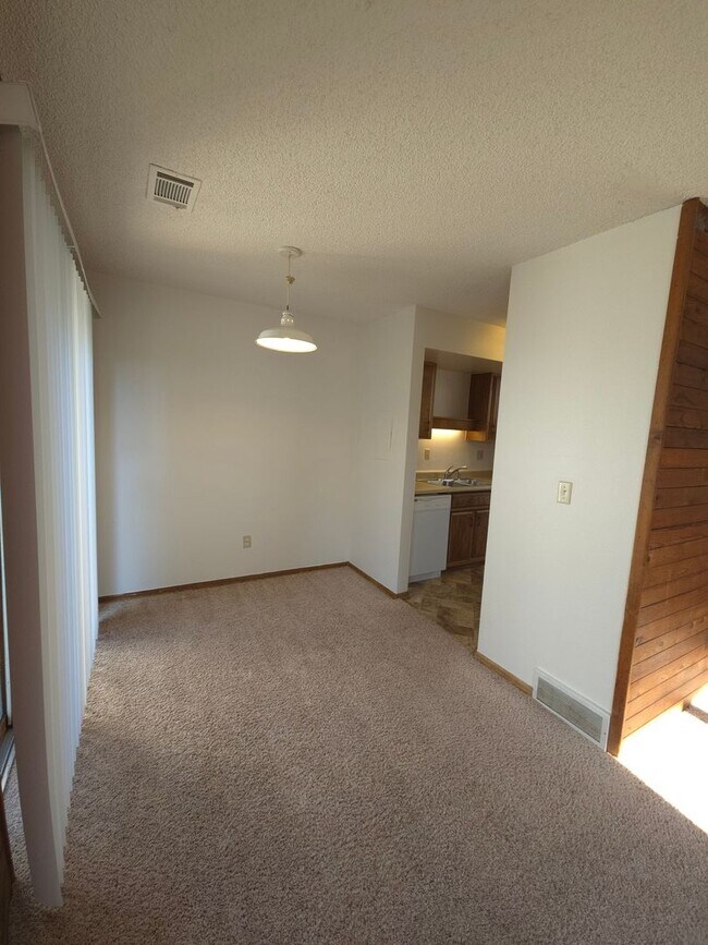 Photo - 2244 Goss Cir E Unit 3