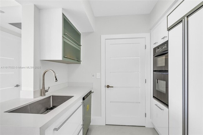 Photo - 18911 Collins Ave Unit 1003