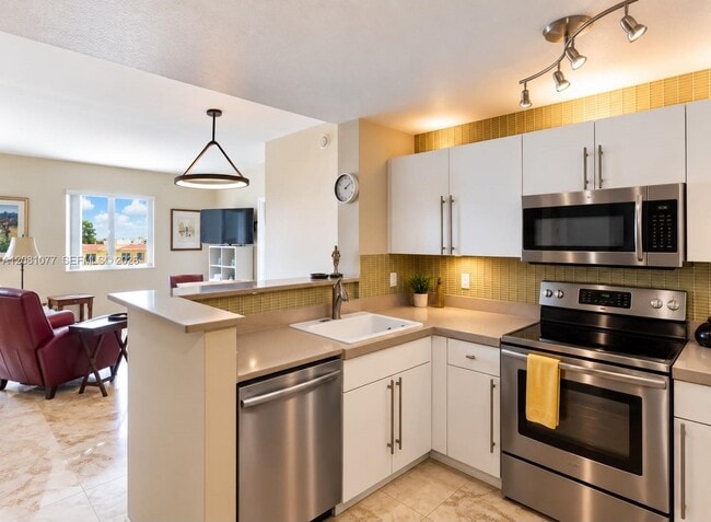 10 Aragon Ave Unit 1120