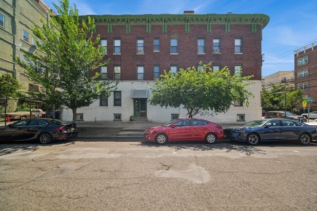 Building Photo - 46 Broadway Rental