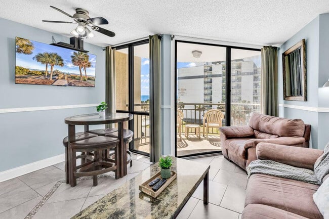 Building Photo - 2310 N Ocean Blvd Rental