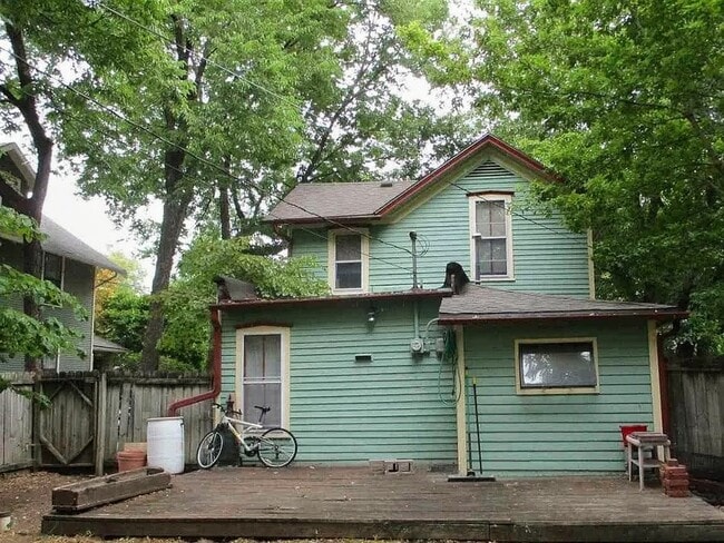 Photo - 1627 New Hampshire St