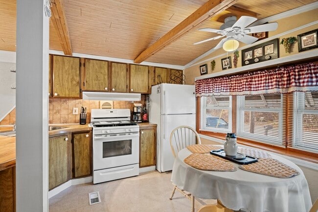 Photo - 17 Irene Ave