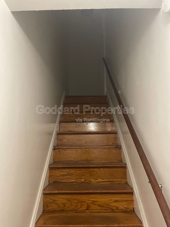 Photo - 4910 Poe Ave Unidad 2