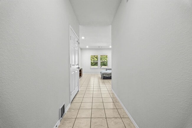 603 Taggart Trail