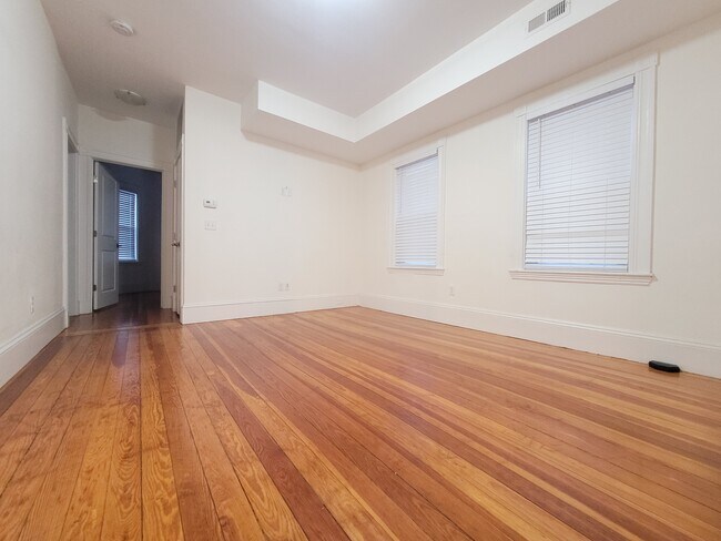 Photo - 74 Myrtle St Unit 2