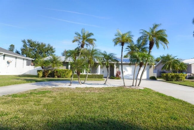 Photo - 293 Monte Cristo Blvd