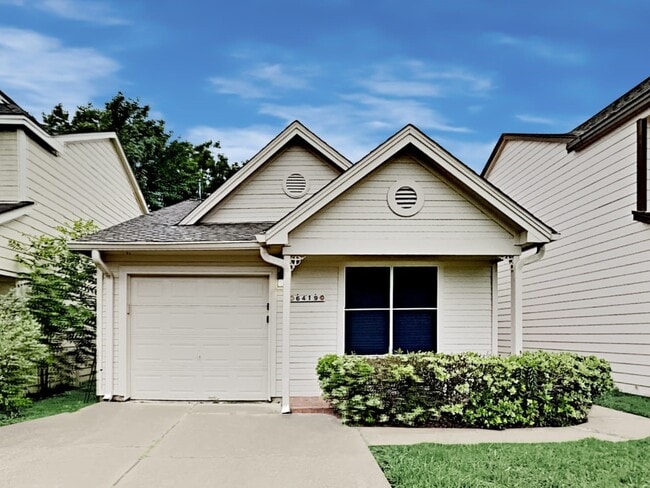 Building Photo - 6419 Horsepen Bayou Dr