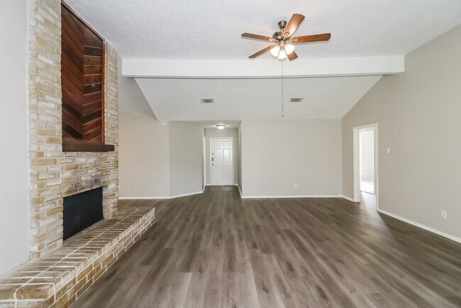 Photo - 3446 Hombly Rd