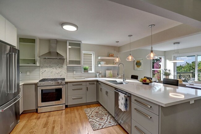 Photo - Wedgwood/Ravenna Home
