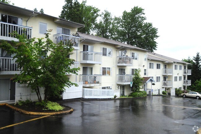 Eagle Ridge Apartments - Eagle Ridge Apartments