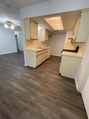 Photo - 4926 Pinehurst Dr