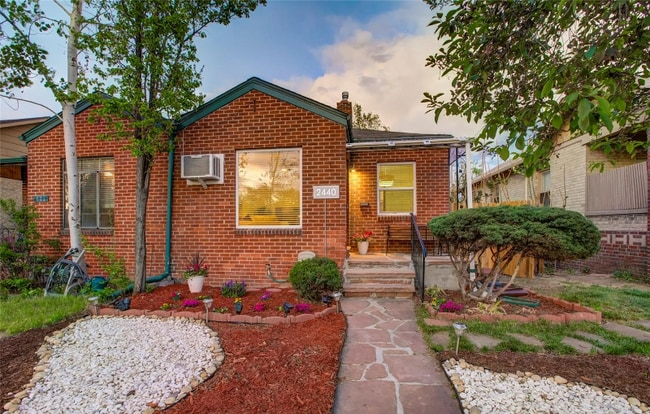 Building Photo - 2440 N Gaylord St