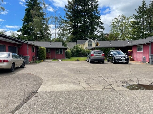 Photo - 109-111 SW Fleishauer Ln Unidad 111