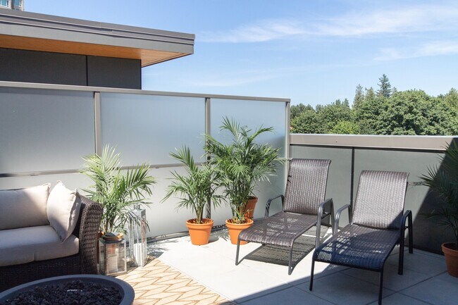 Photo - North & South Village Suites Apartments