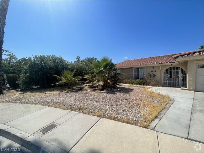 Building Photo - 1851 Rockledge Dr Rental