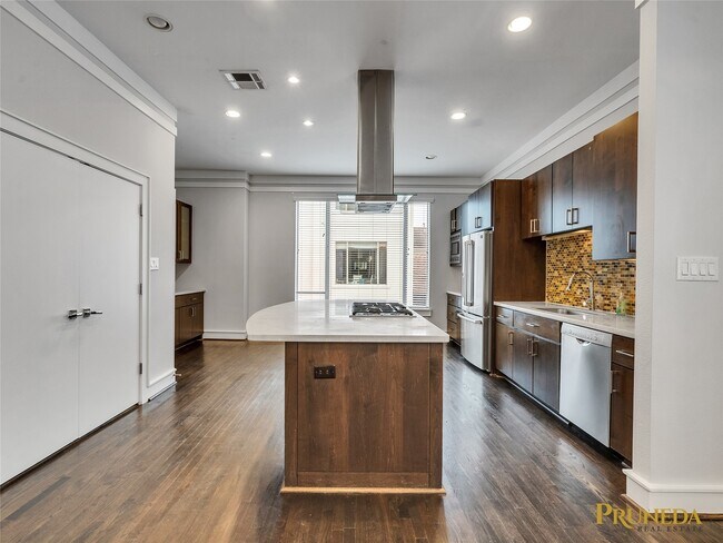 Photo - 6108 Potomac Enclave Dr